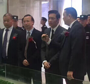 罗嘉良VS中泰峰境